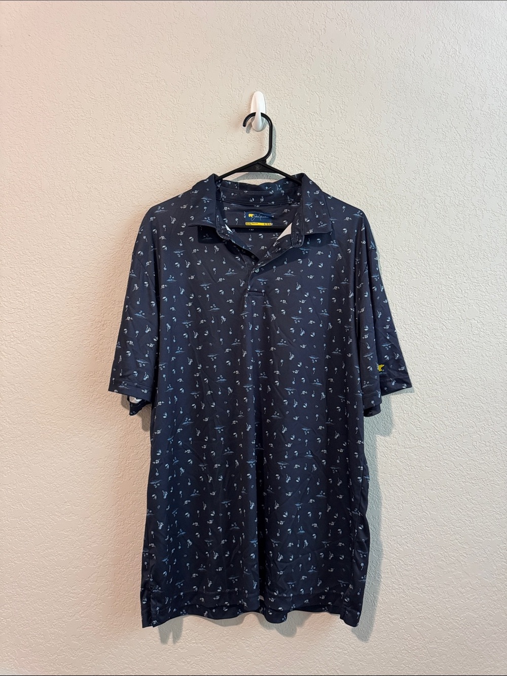 Men's Navy Short-Sleeve Polo with Subtle Print